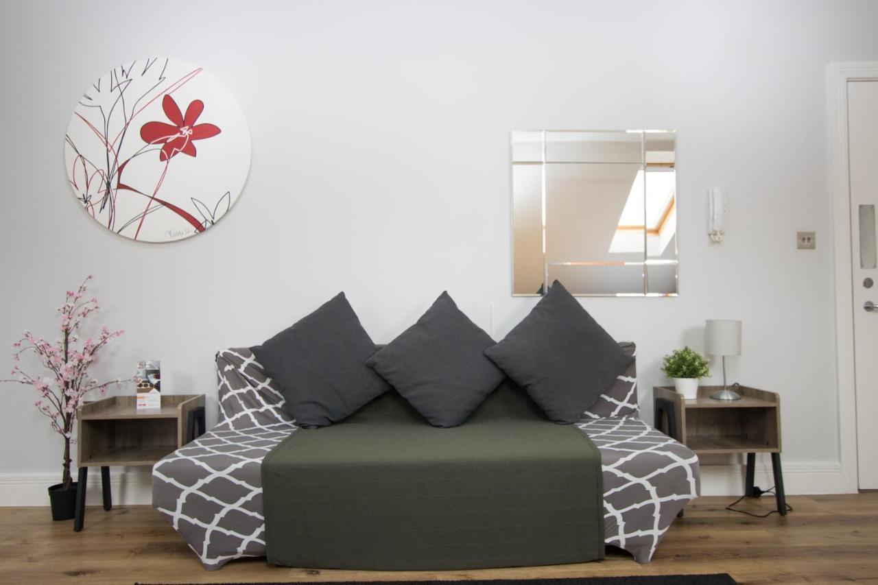 Westciti Croydon Serviced Apartments Bagian luar foto