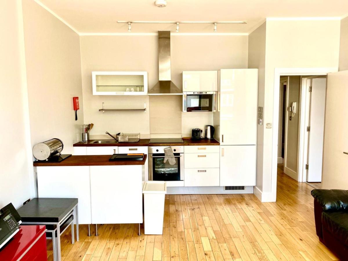 Westciti Croydon Serviced Apartments Bagian luar foto